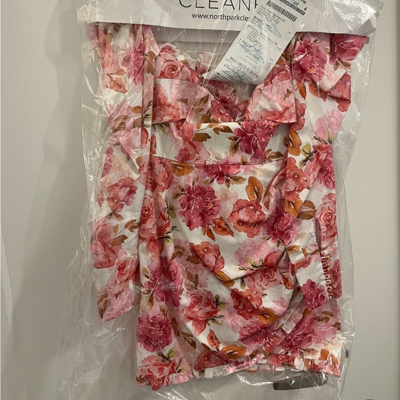 Pink dress - Picture 2 of 3